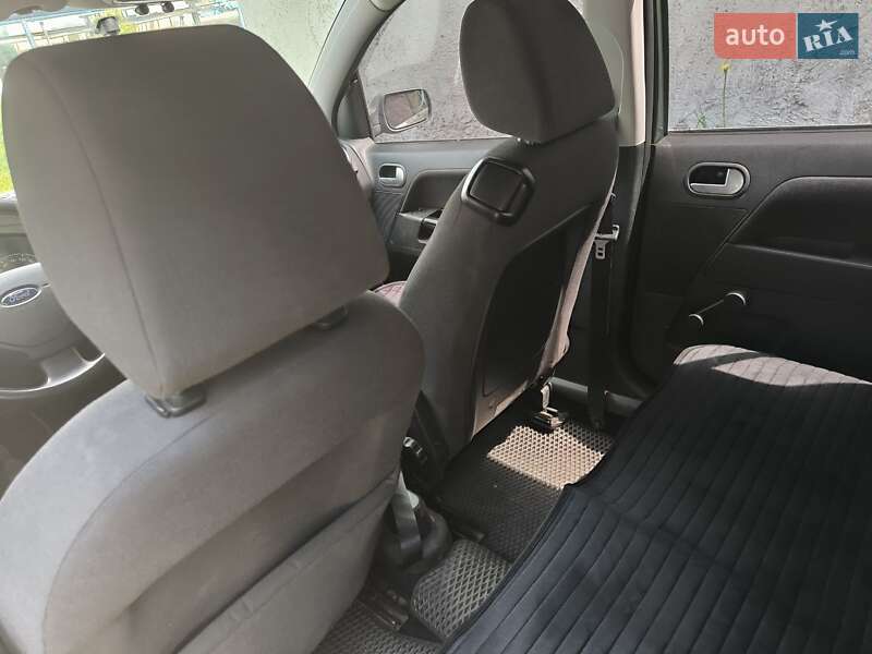 Хэтчбек Ford Fusion 2005 в Черкассах