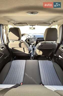 Хэтчбек Ford Fusion 2006 в 