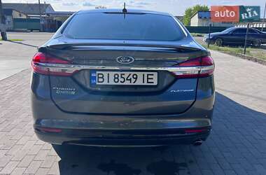 Седан Ford Fusion 2017 в 