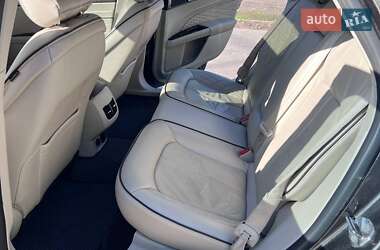 Седан Ford Fusion 2017 в 