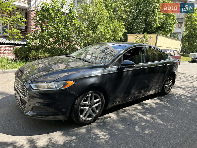 Ford Fusion 2015
