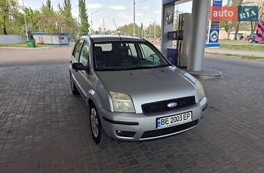 Хетчбек Ford Fusion 2003 в 