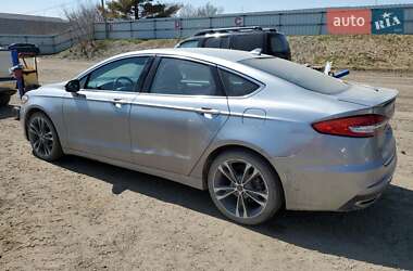 Седан Ford Fusion 2020 в 