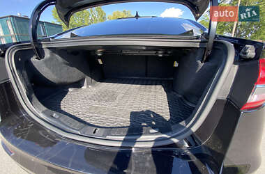 Седан Ford Fusion 2019 в 