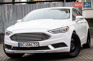 Седан Ford Fusion 2018 в 