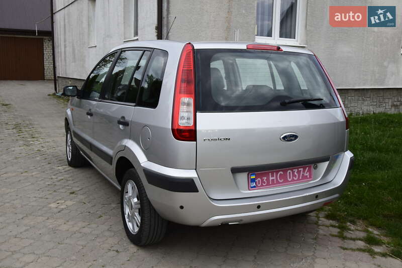 Хэтчбек Ford Fusion 2007 в Турийске