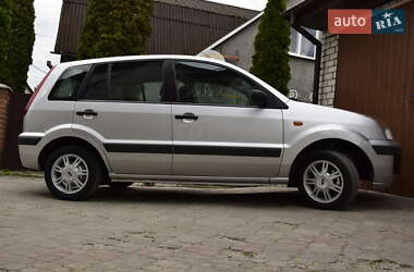 Хетчбек Ford Fusion 2007 в 