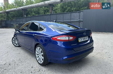 Седан Ford Fusion 2015 в 