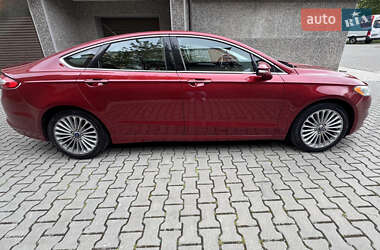 Седан Ford Fusion 2014 в 