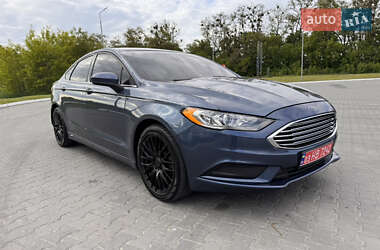 Седан Ford Fusion 2018 в Луцьку