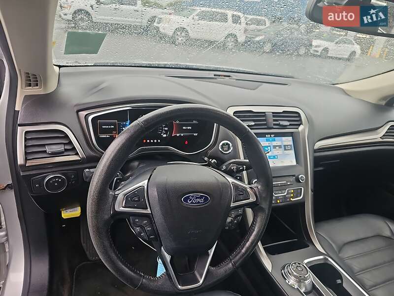 Седан Ford Fusion 2017 в Вінниці