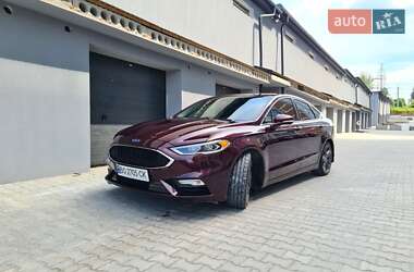 Седан Ford Fusion 2017 в 