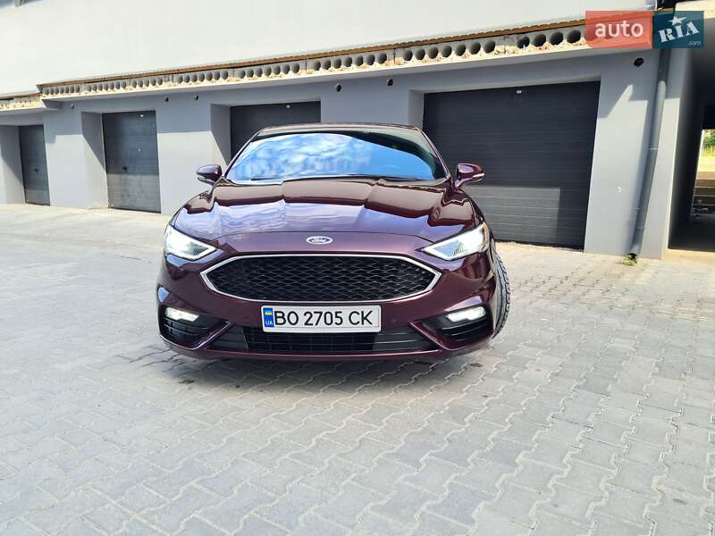 Седан Ford Fusion 2017 в Тернополе