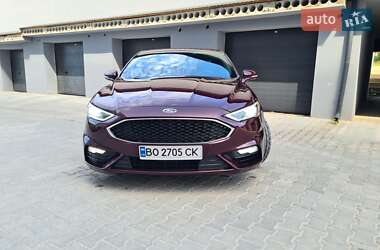 Седан Ford Fusion 2017 в 