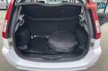 Хэтчбек Ford Fusion 2010 в 