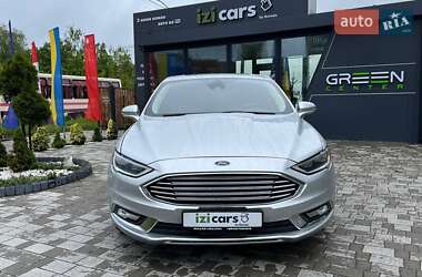 Седан Ford Fusion 2017 в 