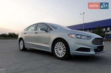 Седан Ford Fusion 2012 в 