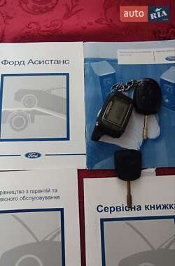 Хетчбек Ford Fusion 2011 в 