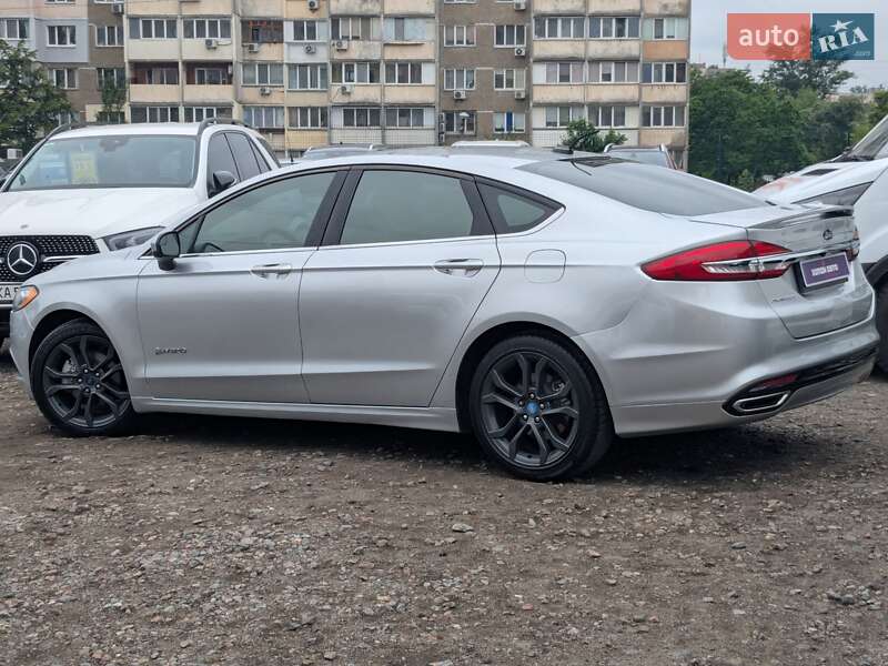 Седан Ford Fusion 2017 в Киеве