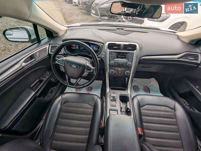 Седан Ford Fusion 2017 в Киеве