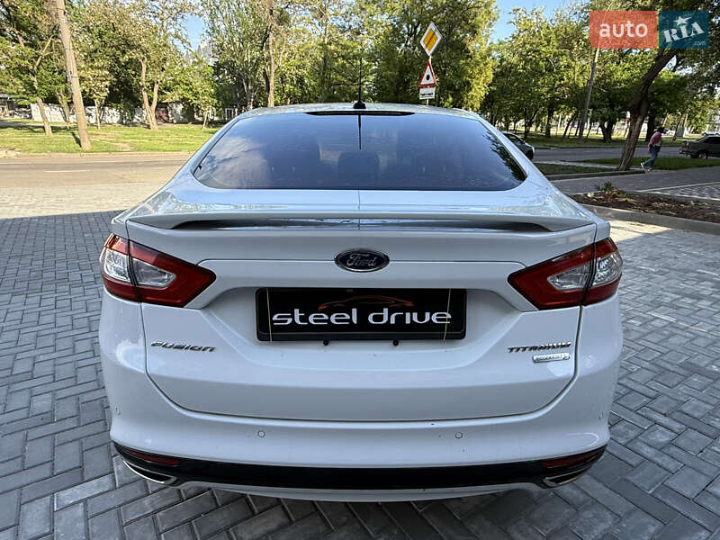 Седан Ford Fusion 2015 в Николаеве