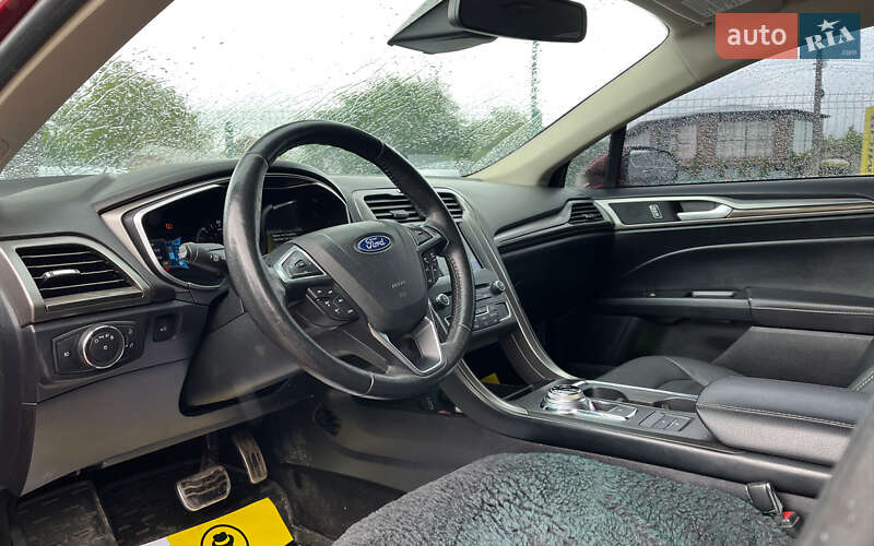 Седан Ford Fusion 2018 в Коломиї