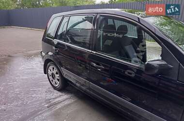 Хэтчбек Ford Fusion 2009 в 