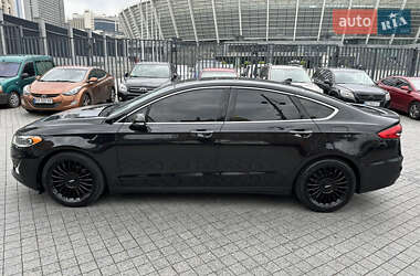 Седан Ford Fusion 2020 в 