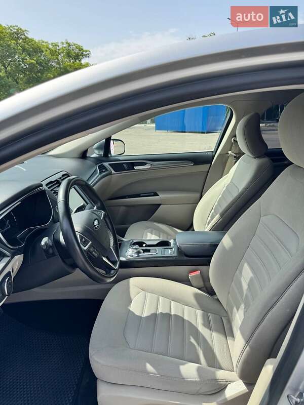 Седан Ford Fusion 2017 в Николаеве