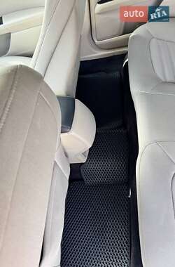 Седан Ford Fusion 2017 в 