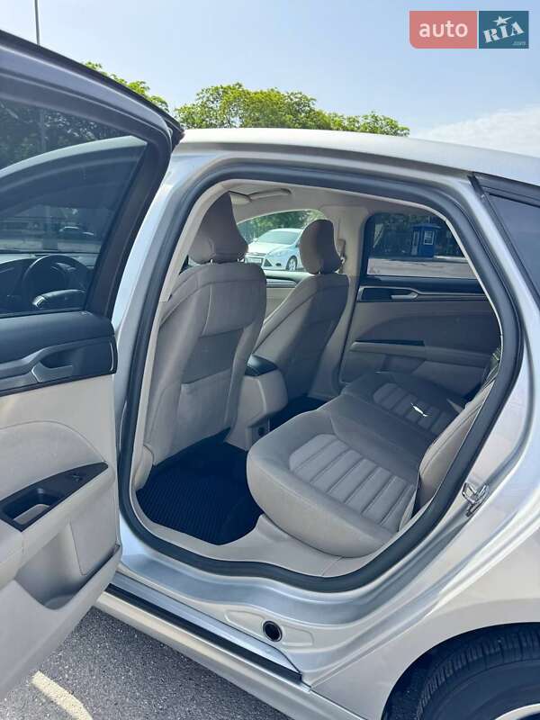 Седан Ford Fusion 2017 в Николаеве