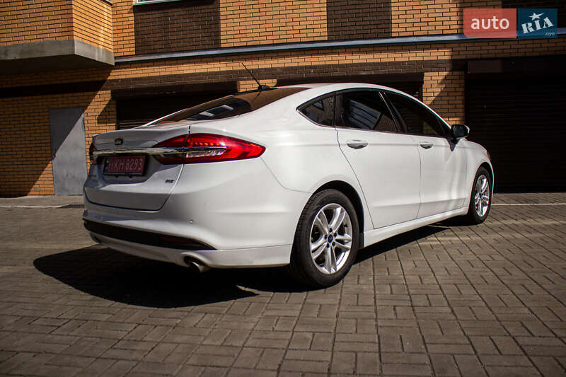 Седан Ford Fusion 2017 в Черкассах