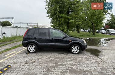 Хэтчбек Ford Fusion 2008 в 