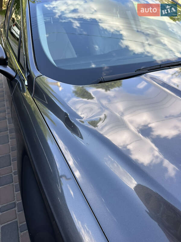Седан Ford Fusion 2015 в Новомосковську