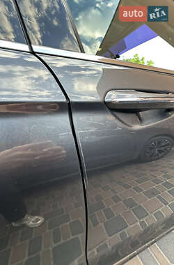 Седан Ford Fusion 2015 в 