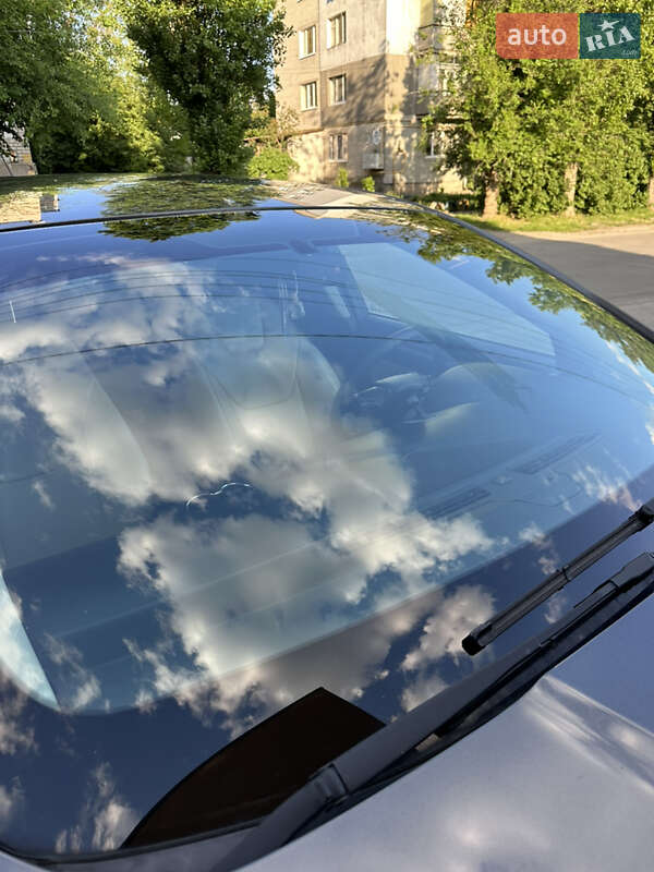 Седан Ford Fusion 2015 в Новомосковську