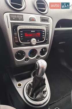 Хэтчбек Ford Fusion 2008 в 