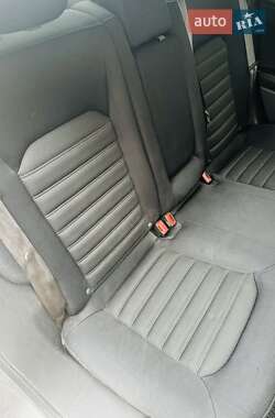 Седан Ford Fusion 2013 в 