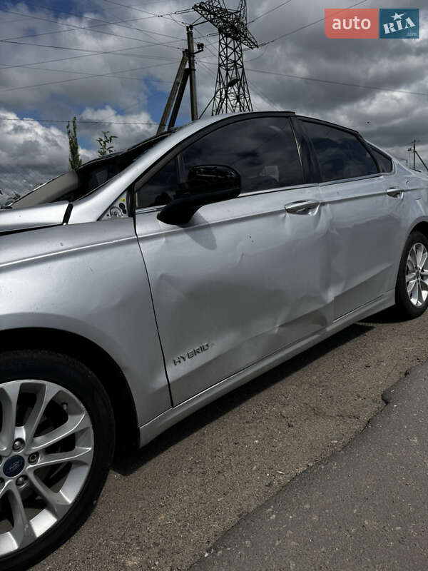 Седан Ford Fusion 2019 в Николаеве