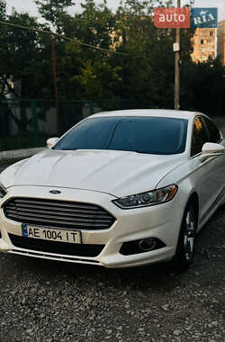 Седан Ford Fusion 2014 в 