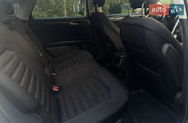 Седан Ford Fusion 2014 в 