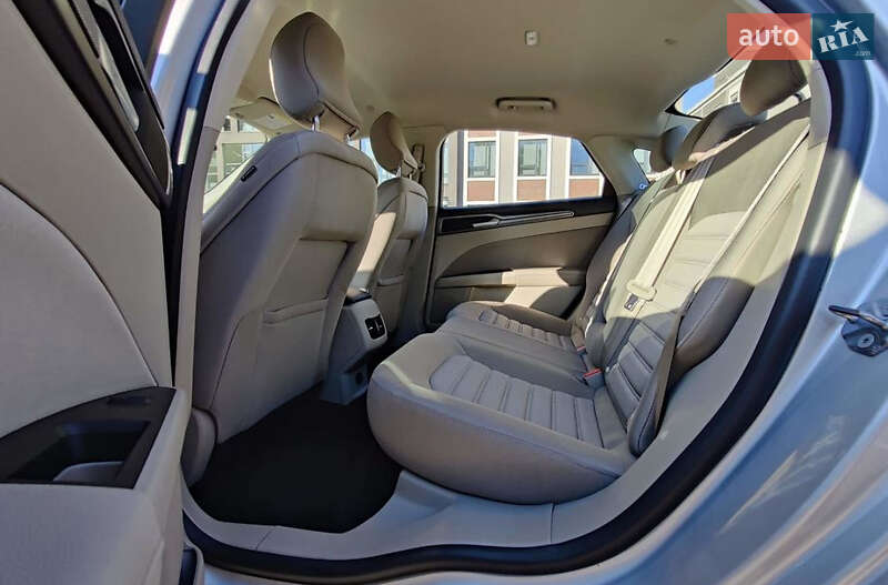 Седан Ford Fusion 2019 в Запоріжжі