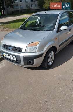 Хэтчбек Ford Fusion 2007 в 