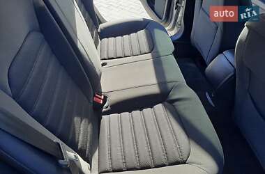 Седан Ford Fusion 2017 в 