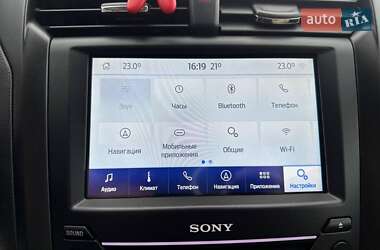 Седан Ford Fusion 2017 в 