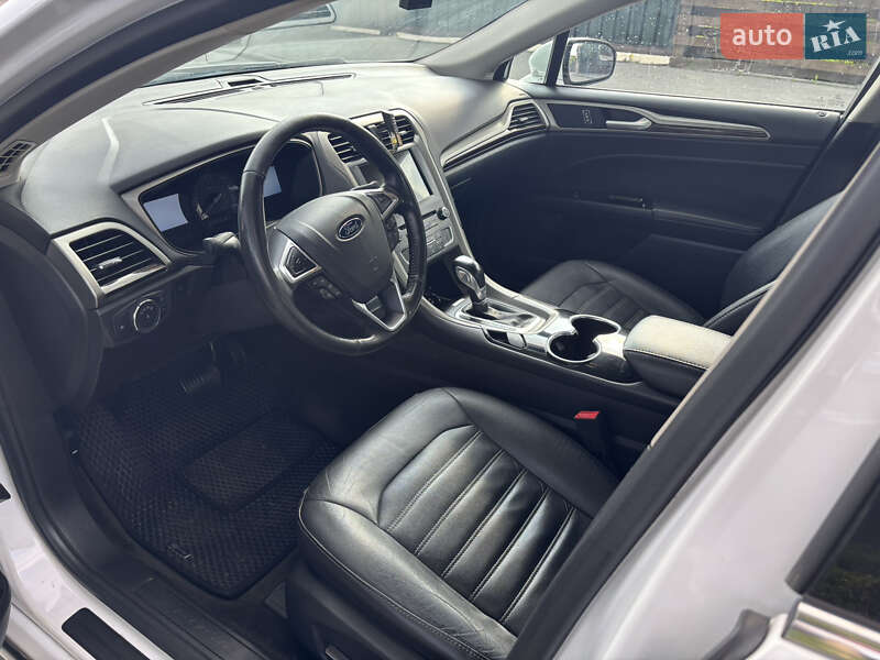 Седан Ford Fusion 2015 в Белой Церкви