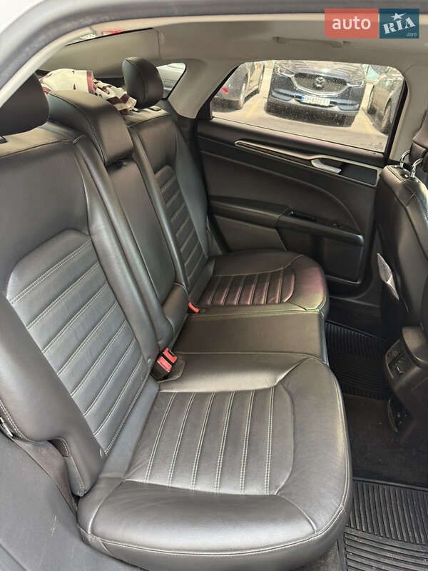 Седан Ford Fusion 2013 в Одессе фото 2 Седан Ford Fusion 2013 в Одессе