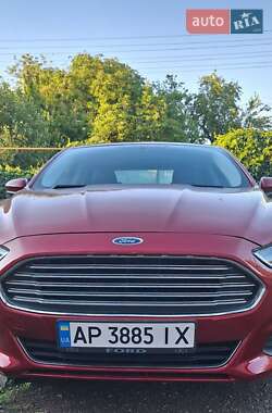Седан Ford Fusion 2015 в 