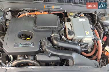 Седан Ford Fusion 2015 в 