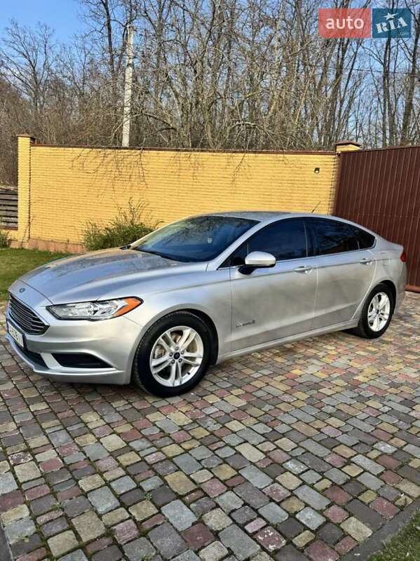 Седан Ford Fusion 2018 в Киеве